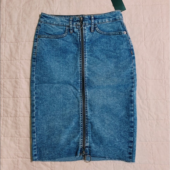 wild fable Dresses & Skirts - NWT Wild Fable Zip Denim Pencil Skirt